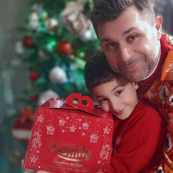 Natale 2026, grande successo per il panettone del cuore